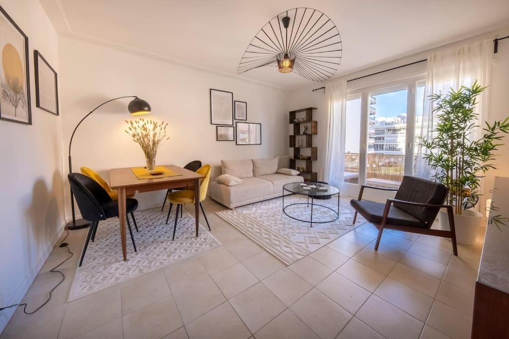 06B - Beautiful 2 Rooms With Terrace Sea View روكوبرُن كاب مارتي المظهر الخارجي الصورة