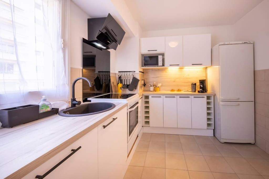 06B - Beautiful 2 Rooms With Terrace Sea View روكوبرُن كاب مارتي المظهر الخارجي الصورة